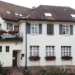 Gaestehaus Sonne מלון גרנסבאך