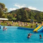 Gaestehaus Sonne גרנסבאך