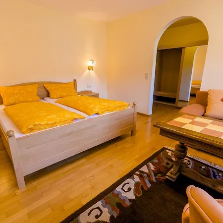 فندق Gaestehaus Sonne